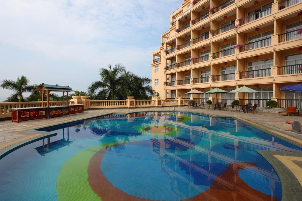 Sanya Golden Phoenix Seaview Hotel Экстерьер фото