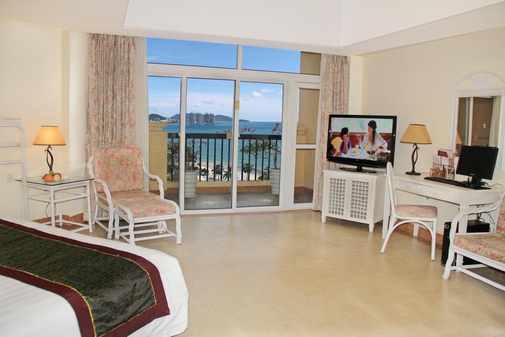 Sanya Golden Phoenix Seaview Hotel Номер фото