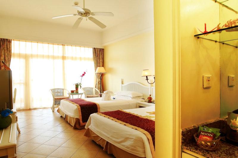 Sanya Golden Phoenix Seaview Hotel Экстерьер фото