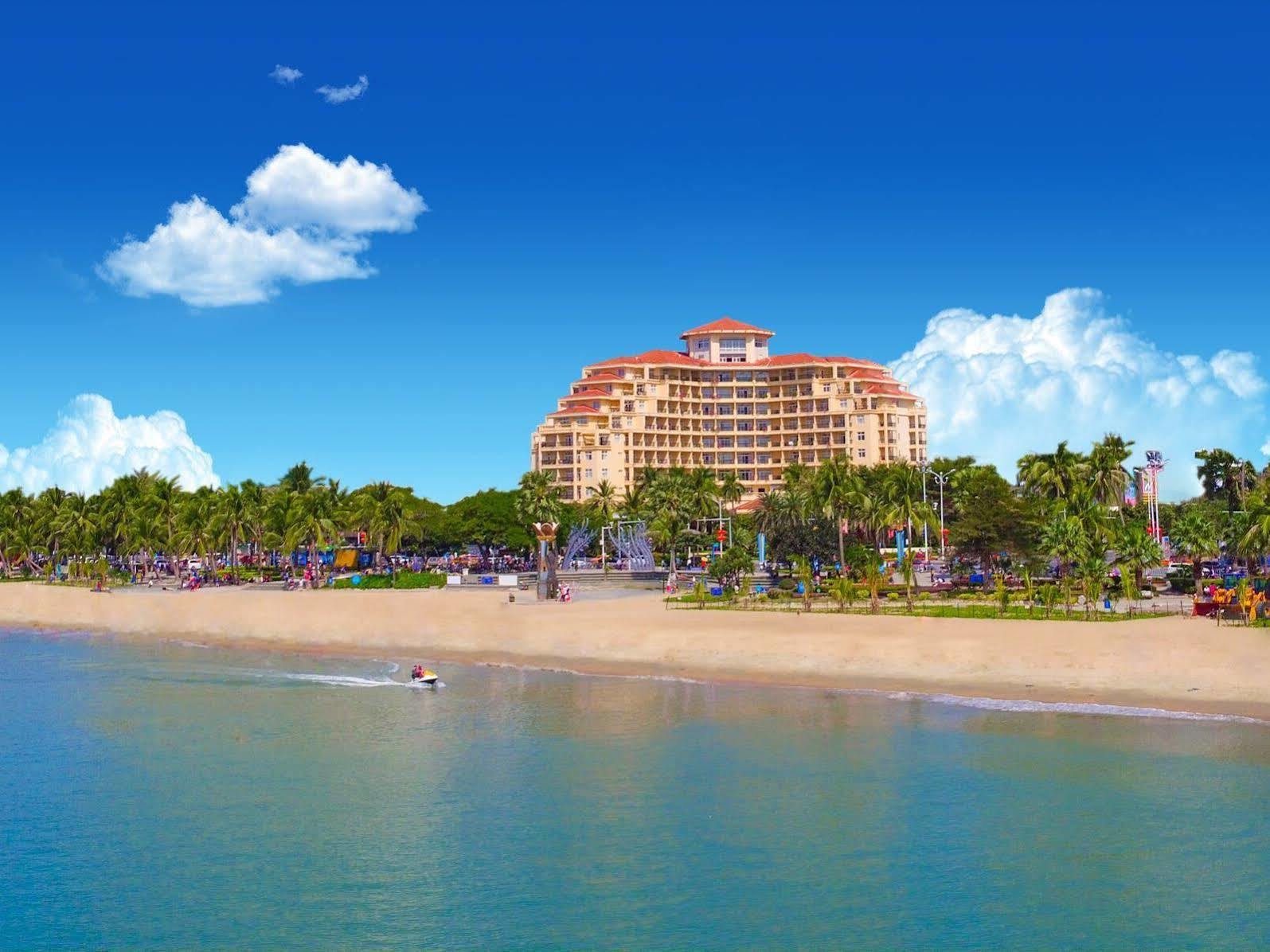 Sanya Golden Phoenix Seaview Hotel Экстерьер фото