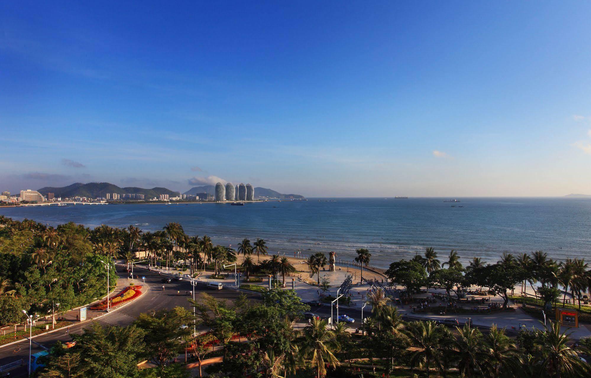 Sanya Golden Phoenix Seaview Hotel Экстерьер фото